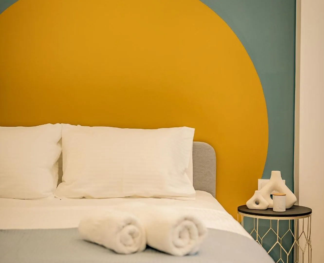 Urban Luxury Suites Thessaloniki Apartment