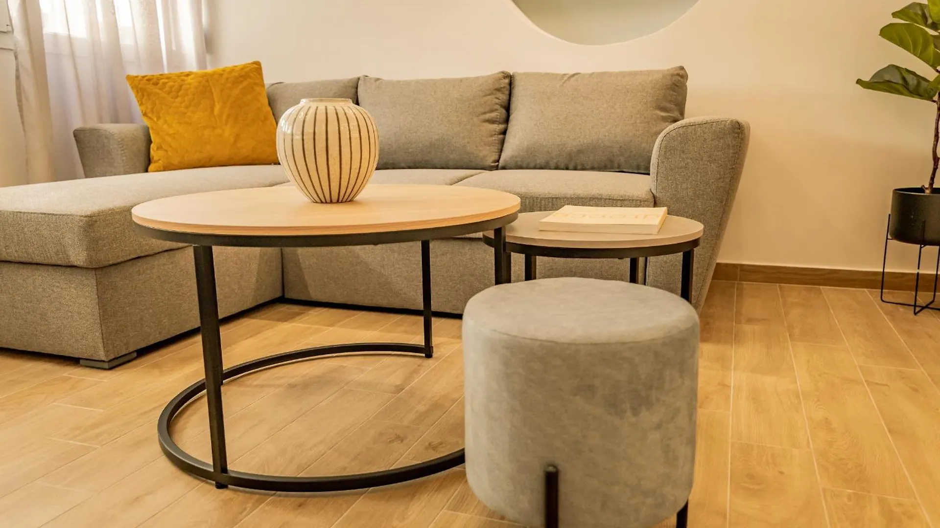 Urban Luxury Suites Thessaloniki 0*,  Griekenland